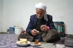 خمسة عقود بلا طعام: سر صمود مسن تركي على نظام غذائي غريب